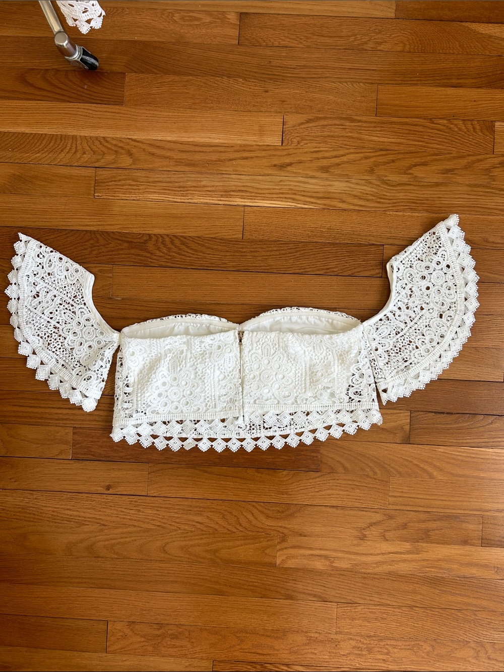 TWO SISTERS- The Label -Celine 2pc lace skirt set - Picture 10 of 13